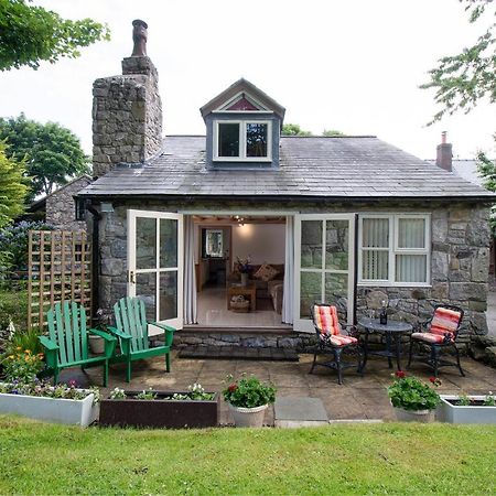 Finest Retreats - The Cottage - Luxury 1 Bed Cottage Rhydymwyn المظهر الخارجي الصورة