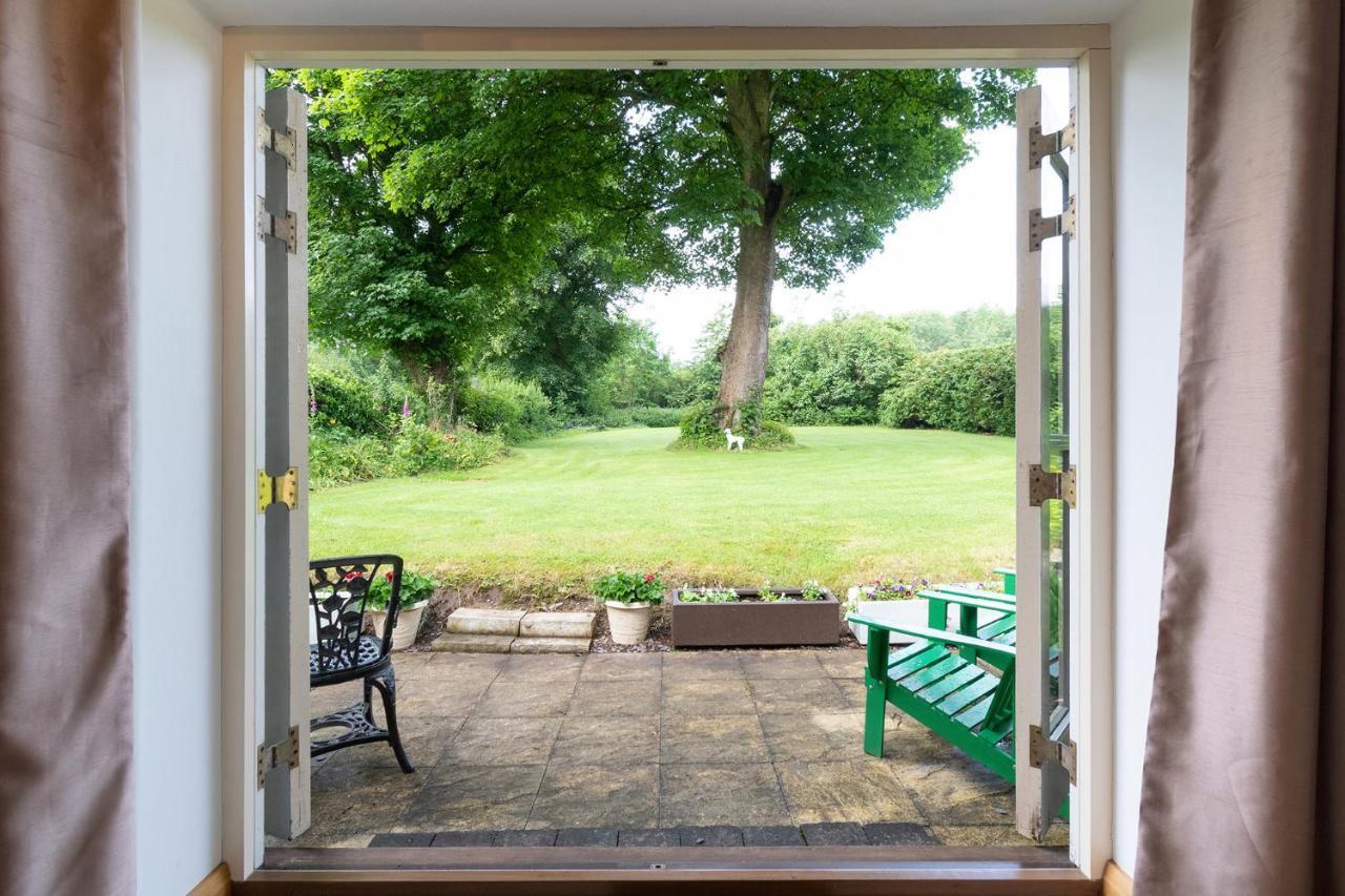 Finest Retreats - The Cottage - Luxury 1 Bed Cottage Rhydymwyn المظهر الخارجي الصورة