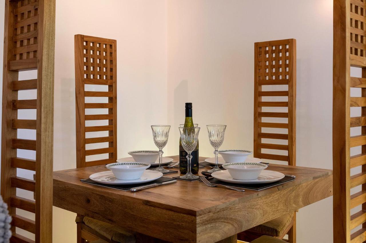Finest Retreats - The Cottage - Luxury 1 Bed Cottage Rhydymwyn المظهر الخارجي الصورة